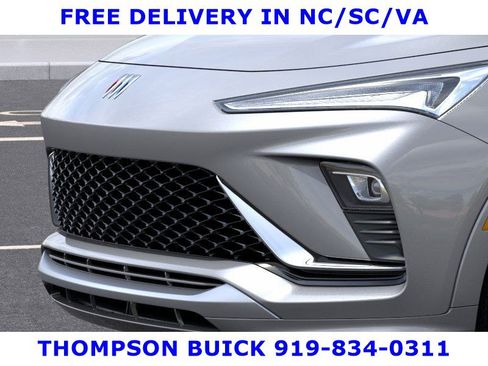 New 2025 Buick Envista Avenir image 13