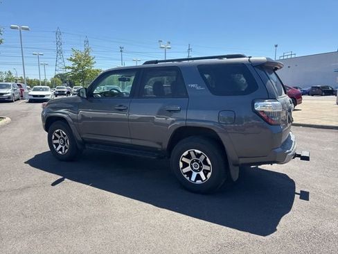 Used 2019 Toyota 4Runner TRD Off-Road Premium AWD/4WD image 13