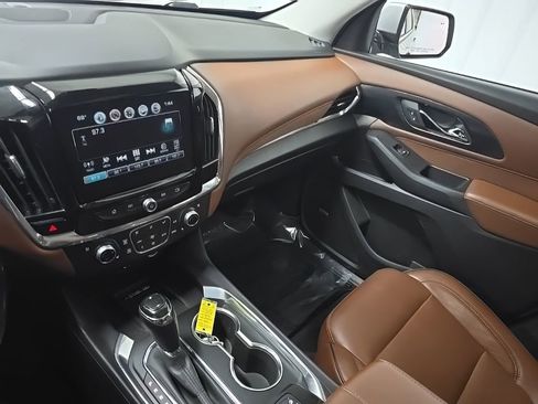 Used 2018 Chevrolet Traverse High Country image 26