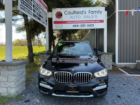 Used 2018 BMW X3 xDrive30i w/ Premium Package AWD/4WD image 2