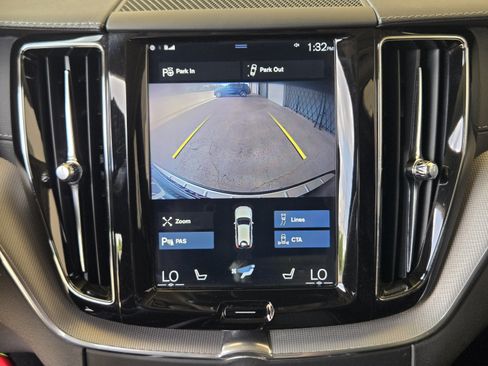 Used 2019 Volvo XC60 T6 Inscription w/ Protection Package Premier AWD/4WD image 16