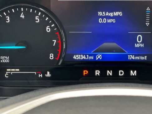 Certified 2021 Ford Explorer XLT w/ Class III Trailer Tow Package image 26