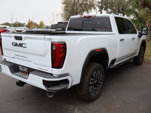New 2026 GMC Sierra 2500 Denali Ultimate image 3