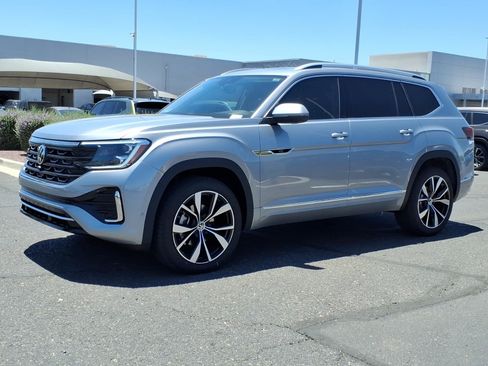 New 2026 Volkswagen Atlas SEL Premium R-Line AWD/4WD image 3