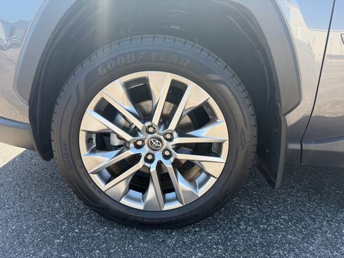Used 2020 Toyota RAV4 Limited w/ All Weather Liner Package FWD image 19