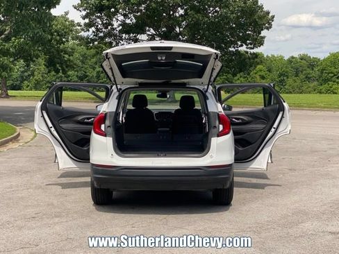 Used 2024 GMC Terrain SLE AWD/4WD image 39