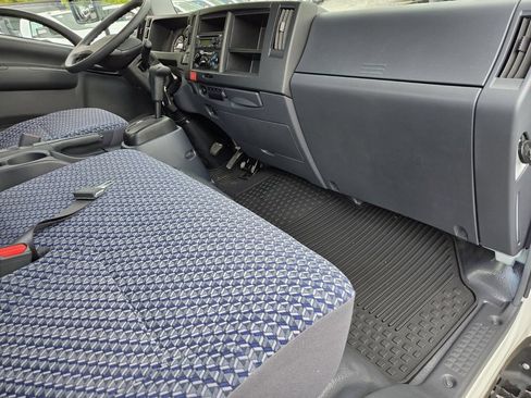 New 2025 Chevrolet Low Cab Forward RWD image 17