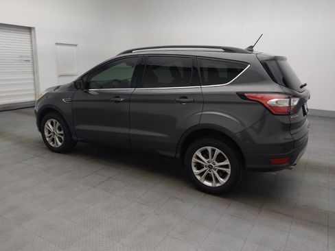 Used 2018 Ford Escape SE w/ SE Sync 3 Package AWD/4WD image 3
