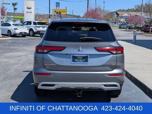 Used 2022 Mitsubishi Outlander SE FWD image 6