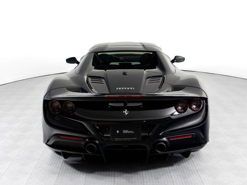 Used 2023 Ferrari F8 Tributo RWD image 80