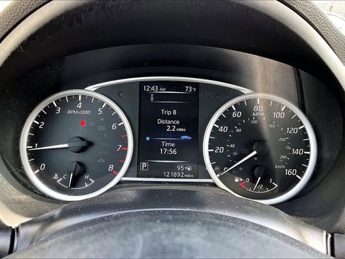 Used 2018 Nissan Sentra SV image 14