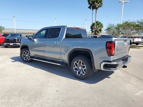 New 2026 GMC Sierra 1500 SLT RWD image 5