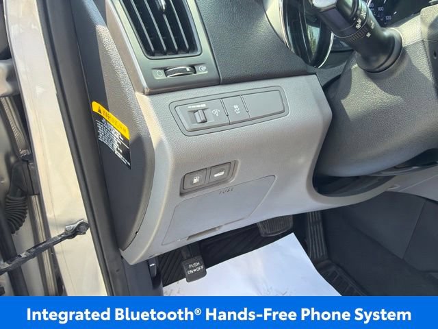 Used 2012 Hyundai Sonata Hybrid w/ Leather Pkg FWD image 14