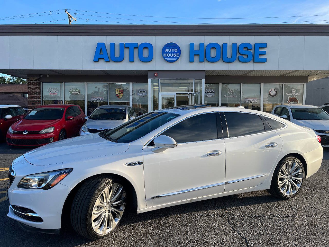 Used 2017 Buick LaCrosse Premium w/ Sun and Shade Package FWD image 7