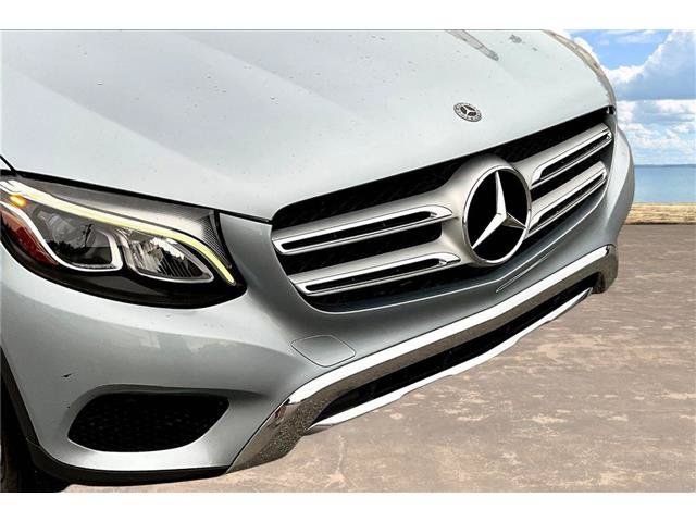 Used 2018 Mercedes-Benz GLC 300 4MATIC image 34