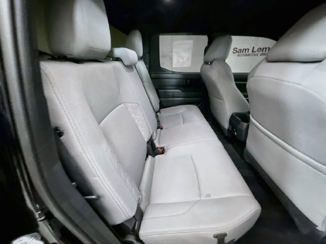 Used 2025 Toyota Tacoma SR5 AWD/4WD image 25