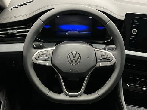New 2026 Volkswagen Jetta SE image 9