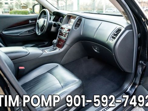 Used 2014 INFINITI QX50 Journey w/ Premium Package image 16