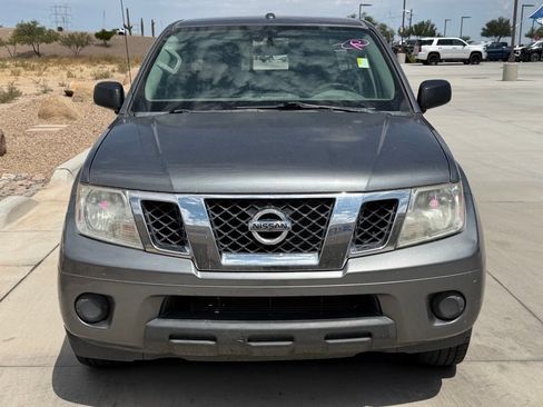 Used 2018 Nissan Frontier SV RWD image 11