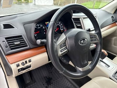 Used 2014 Subaru Outback 3.6R Limited AWD/4WD image 18