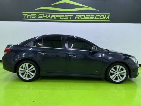 Used 2015 Chevrolet Cruze LTZ w/ Sun, Sound and Sport Package FWD image 10