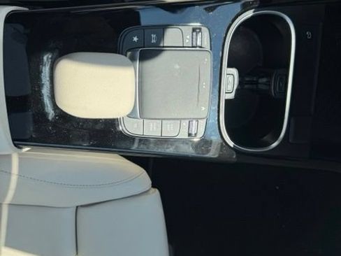 Used 2023 Mercedes-Benz CLA 250 4MATIC image 16