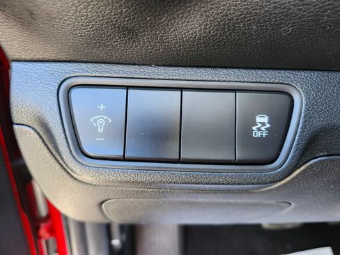 Used 2024 Kia Forte LXS FWD image 32