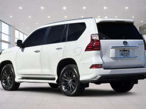 Used 2021 Lexus GX 460 Premium w/ Accessory Package AWD/4WD image 6