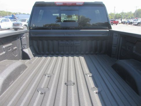 New 2026 GMC Sierra 2500 Denali w/ Denali Reserve Package image 7