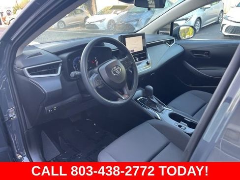 Used 2026 Toyota Corolla LE FWD image 5