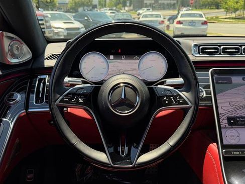 Used 2023 Mercedes-Benz S 580 4MATIC Sedan image 32