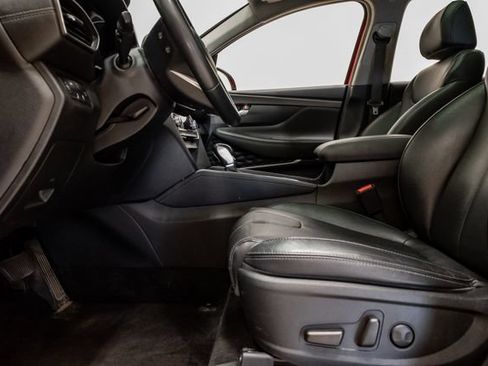 Used 2020 Hyundai Santa Fe SEL w/ Convenience + Premium Package AWD/4WD image 12
