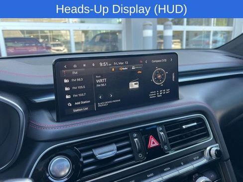 Used 2023 Genesis G70 3.3T w/ Sport Prestige Package image 16