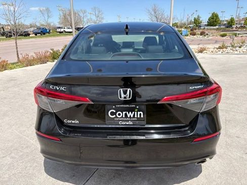 Used 2024 Honda Civic Sport image 5