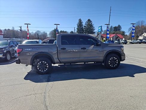 Used 2024 Nissan Titan PRO-4X w/ Pro-4x Convenience Package image 2