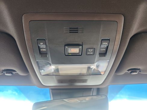 Used 2019 Lexus ES 300h FWD image 20