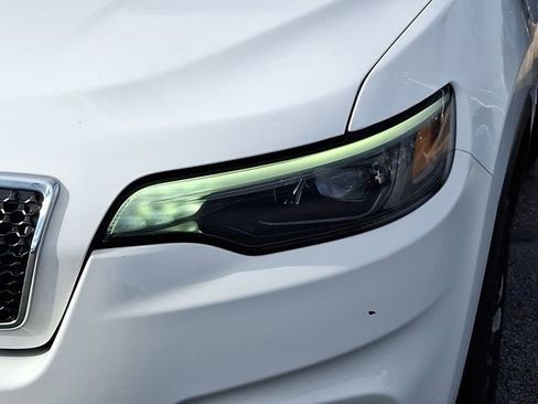 Certified 2022 Jeep Compass Limited w/ Elite Group image 11