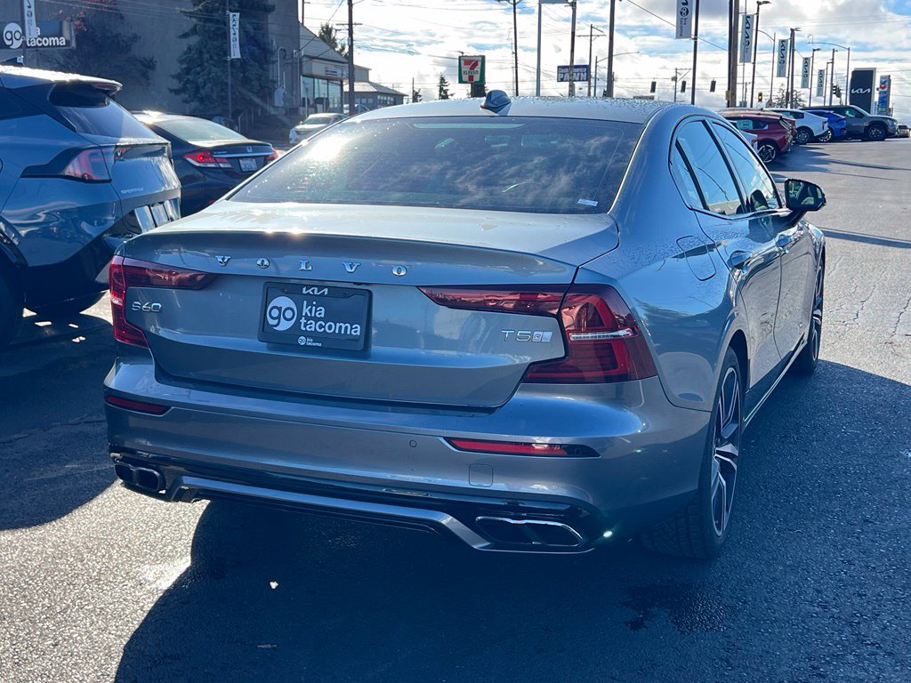 Used 2019 Volvo S60 T5 R-Design FWD image 5