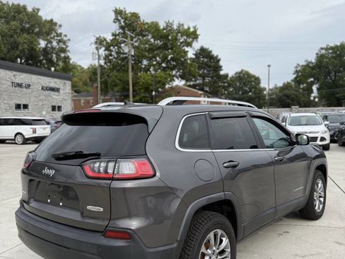Used 2019 Jeep Cherokee Latitude Plus image 6