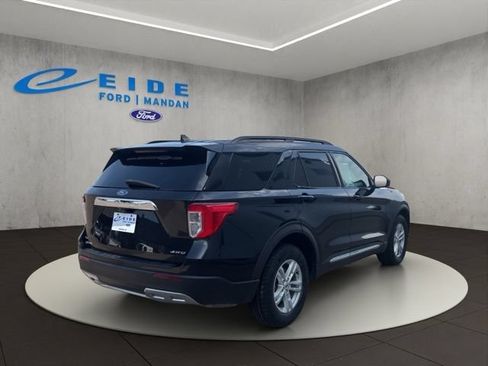 Certified 2022 Ford Explorer XLT AWD/4WD image 16