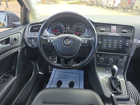 Used 2018 Volkswagen Golf Alltrack S AWD/4WD image 13