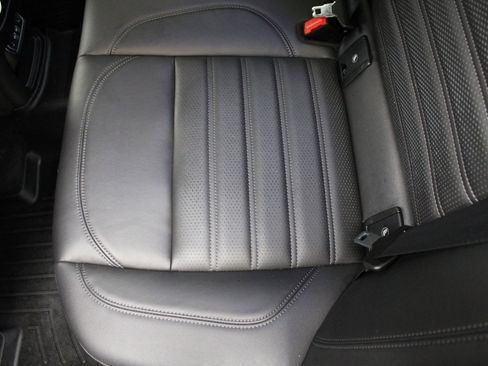 Used 2022 Alfa Romeo Stelvio Veloce AWD/4WD image 23