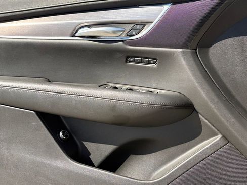 Used 2019 Cadillac XT5 Luxury image 11