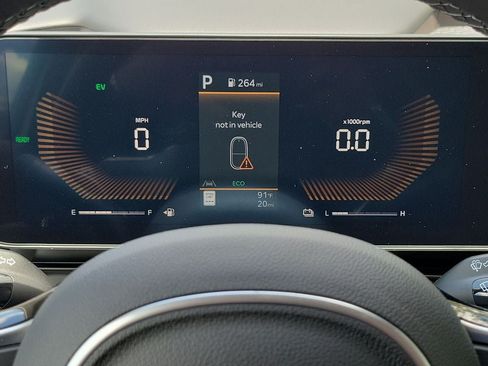 New 2026 Kia Carnival EX FWD image 13