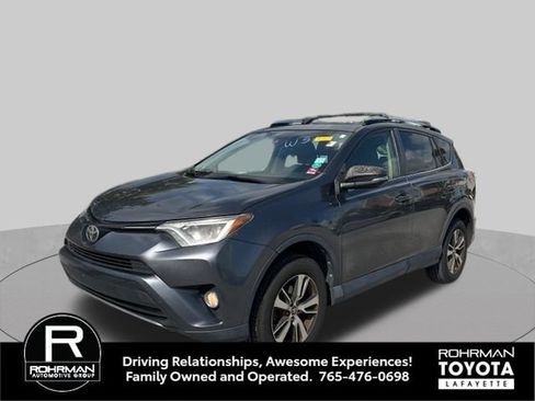 Used 2017 Toyota RAV4 XLE FWD image 1