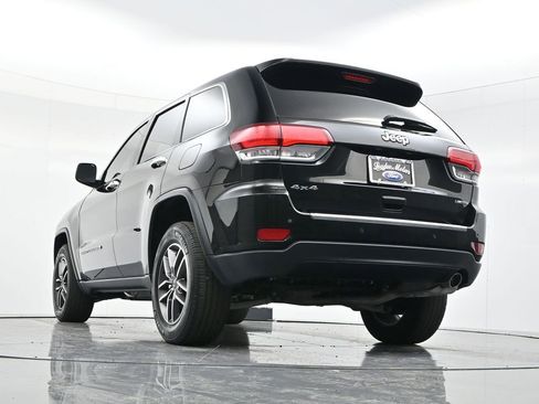 Used 2022 Jeep Grand Cherokee Limited image 51