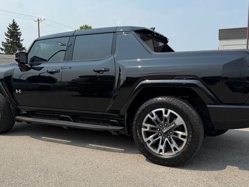 Used 2024 GMC Hummer EV 3X AWD/4WD image 4