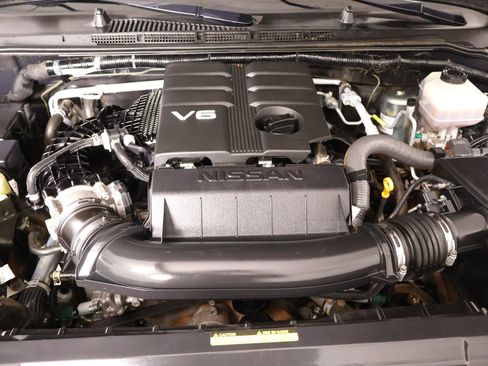 Used 2021 Nissan Frontier SV image 19