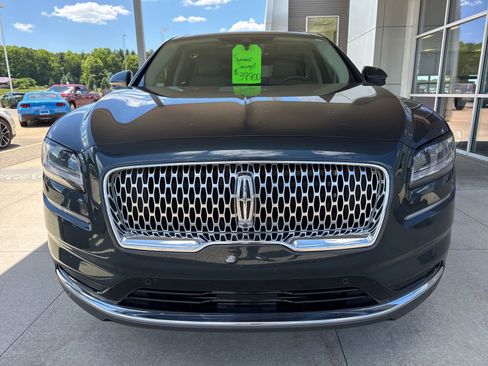 Used 2023 Lincoln Nautilus Reserve w/ Equipment Group 201A AWD/4WD image 10