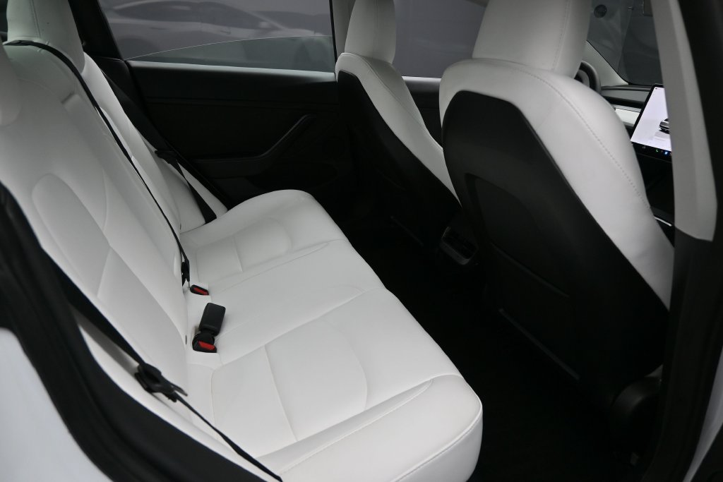 Used 2023 Tesla Model 3 Standard Range RWD image 27